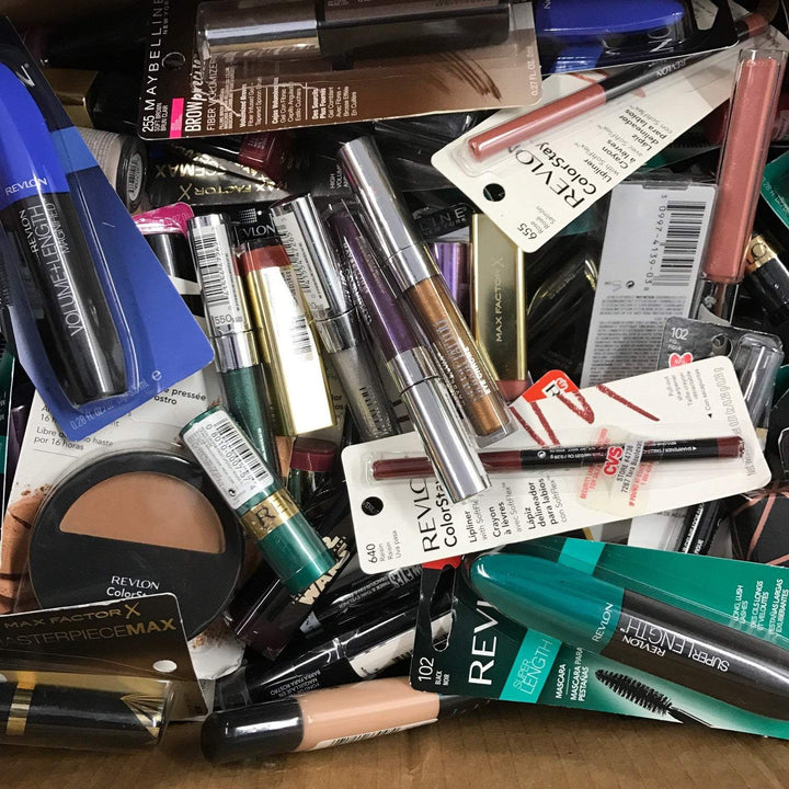 100 PIECE LOT - ASSORTED BRAND NAME COSMETICS LOT
